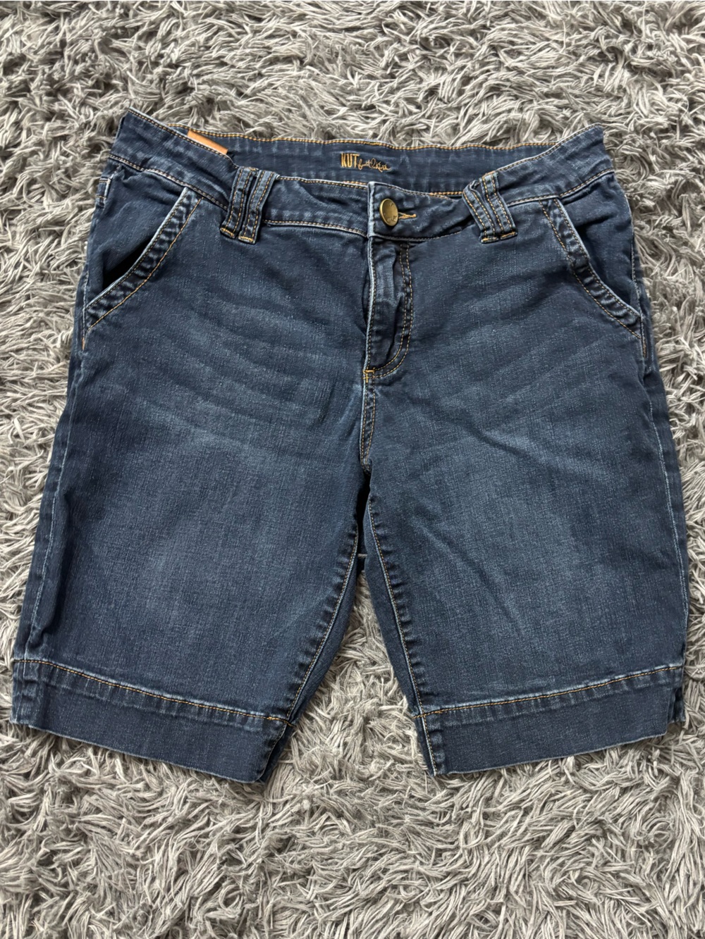 Kut from the Kloth Dark Blue Denim Bermuda Y2K Shorts Woman Size 10